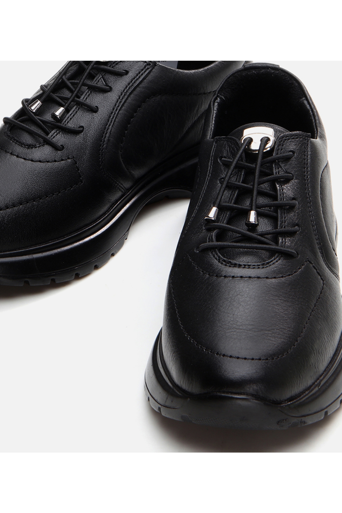 Kadın Deri Siyah Spor Ayakkabı - Görsel 5