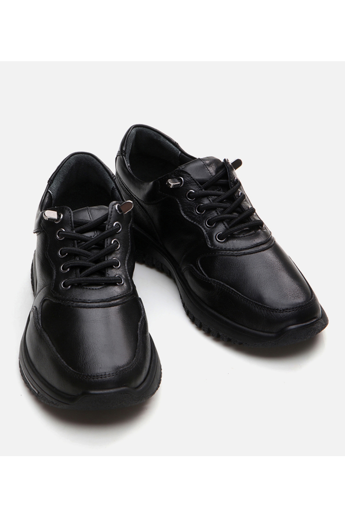 Kadın Deri Siyah Spor Ayakkabı - Görsel 4