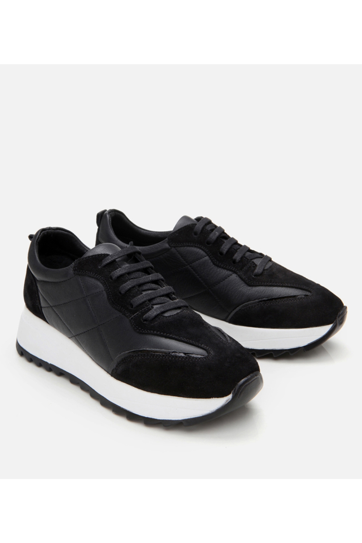 Kadın Deri Siyah Kalın Tabanlı Spor Ayakkabı - Görsel 3