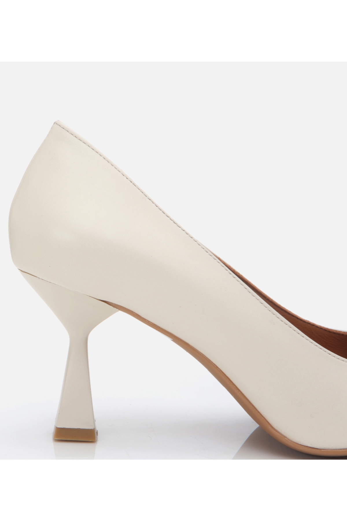 Kadın Deri Ekru Esnek Tabanlı Stiletto - Görsel 4