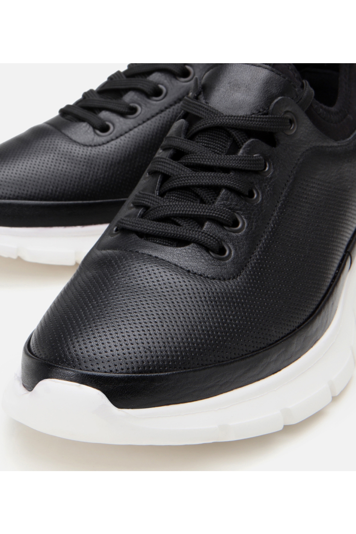Erkek Deri Siyah Ultra Hafif Tabanlı Spor Ayakkabı - Görsel 5