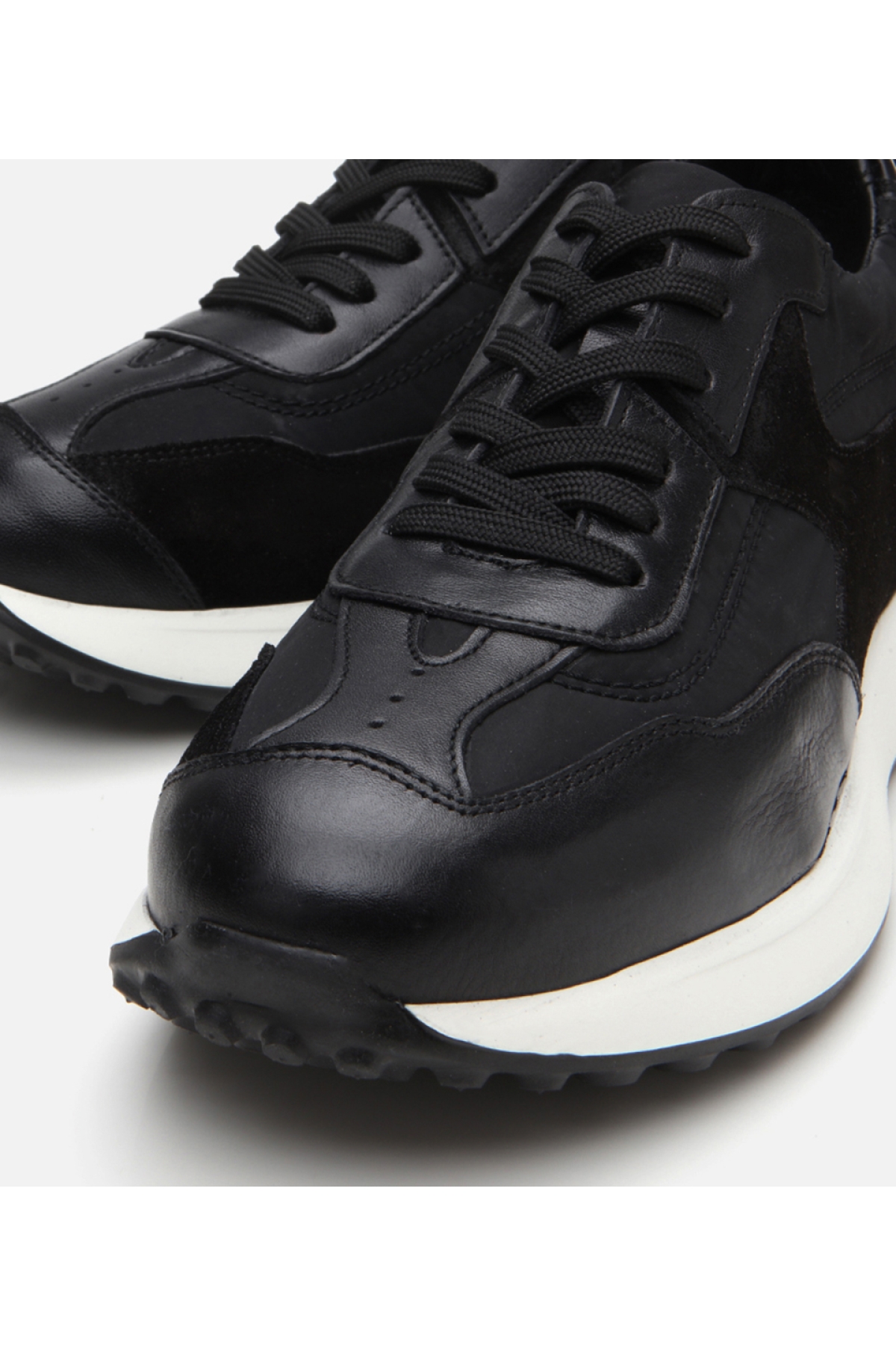 Erkek Süet Deri Siyah Ultra Hafif Tabanlı Spor Ayakkabı - Görsel 5