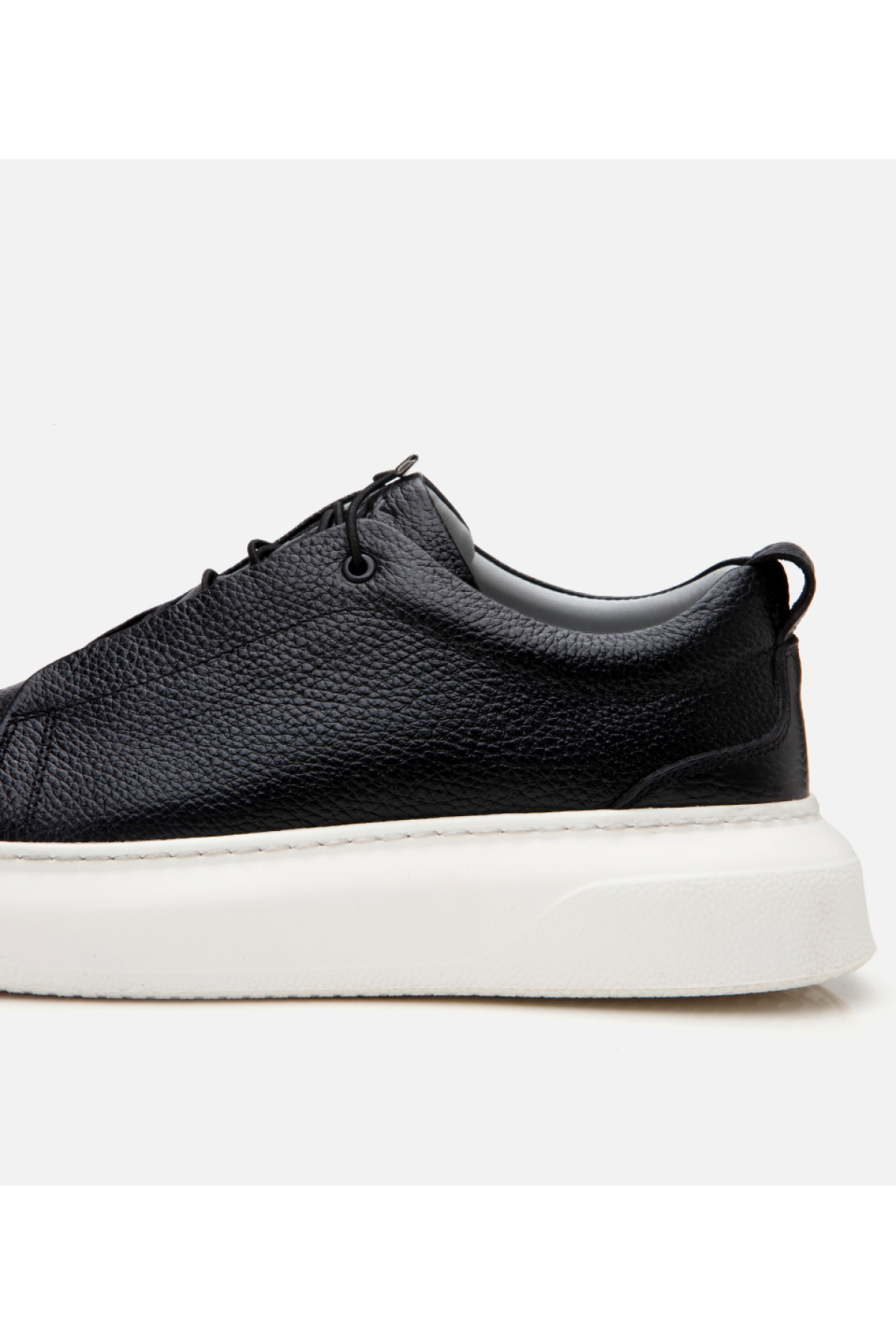 Erkek Deri Siyah Ultra Hafif Tabanlı Spor Ayakkabı - Görsel 5