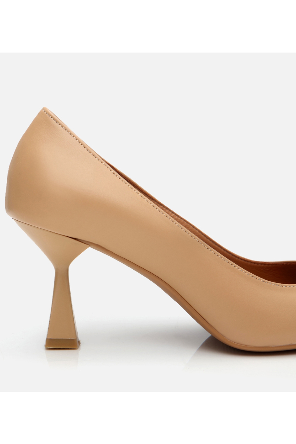 Kadın Deri Bej Esnek Tabanlı Stiletto - Görsel 4