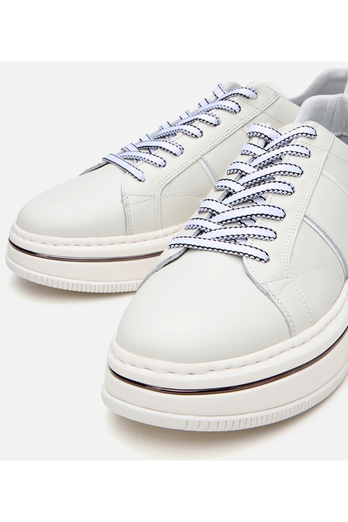Erkek Deri Beyaz Yüksek Tabanlı Spor Ayakkabı - Görsel 4