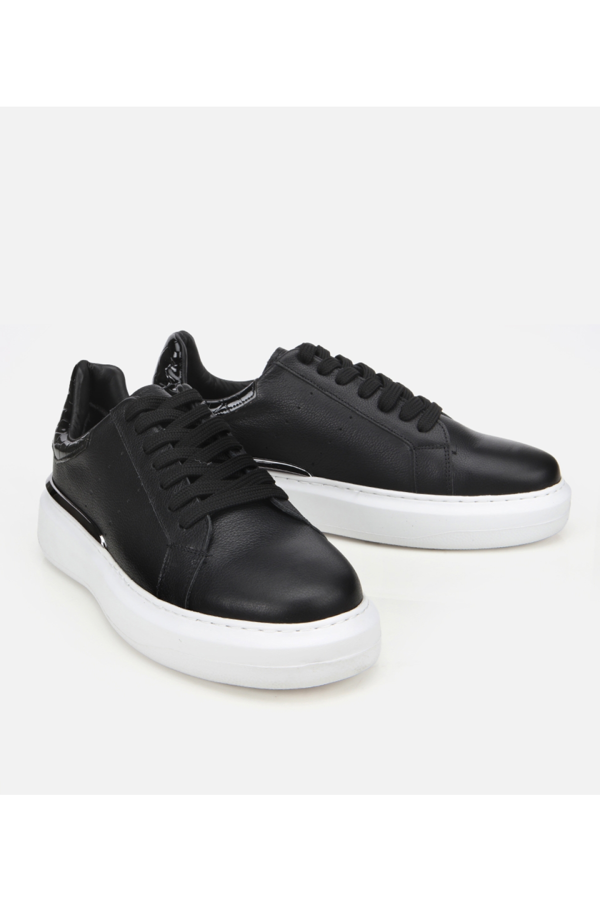 Erkek Deri Siyah Hafif Tabanlı Spor Ayakkabı - Görsel 3