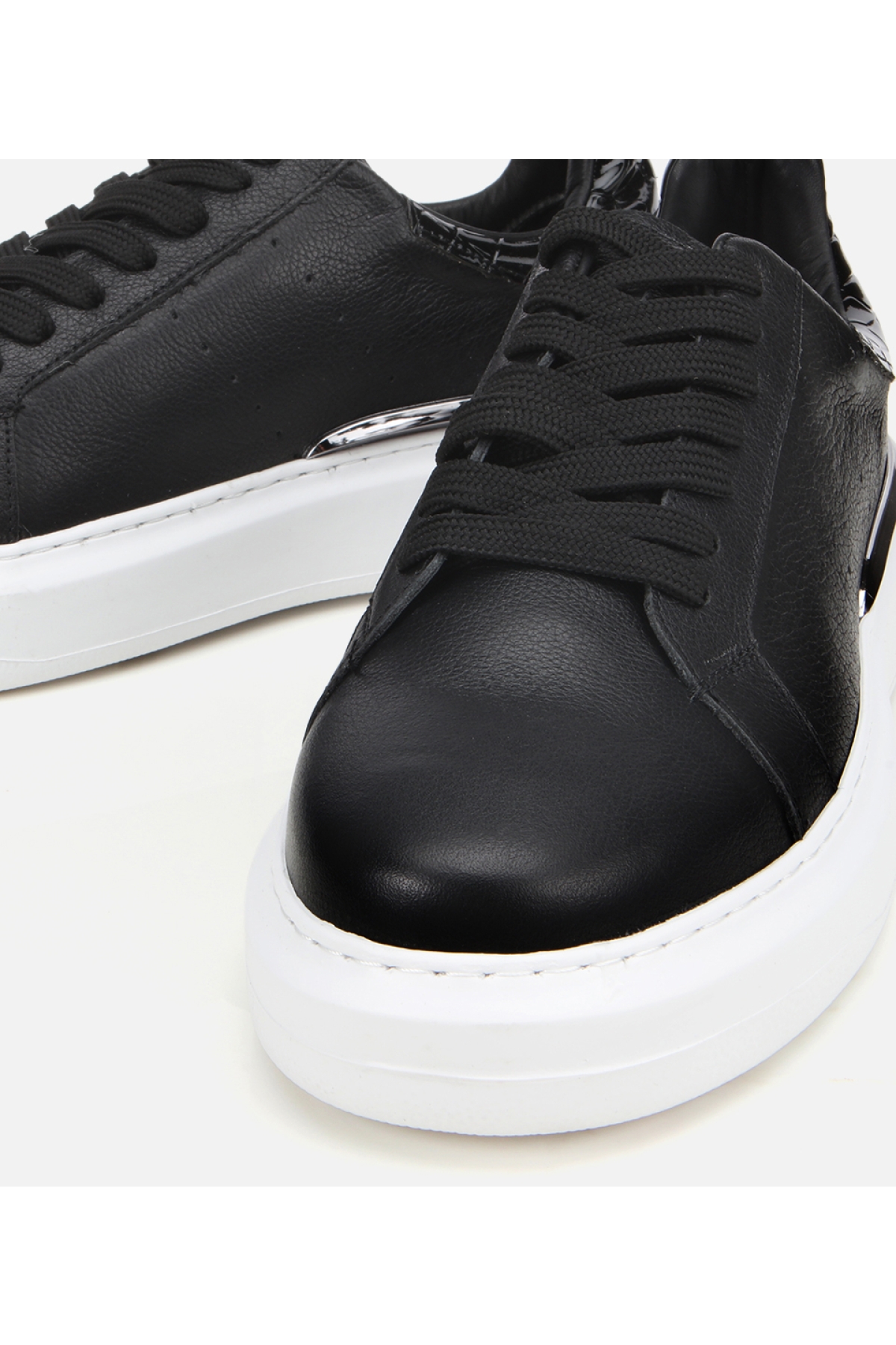 Erkek Deri Siyah Hafif Tabanlı Spor Ayakkabı - Görsel 4