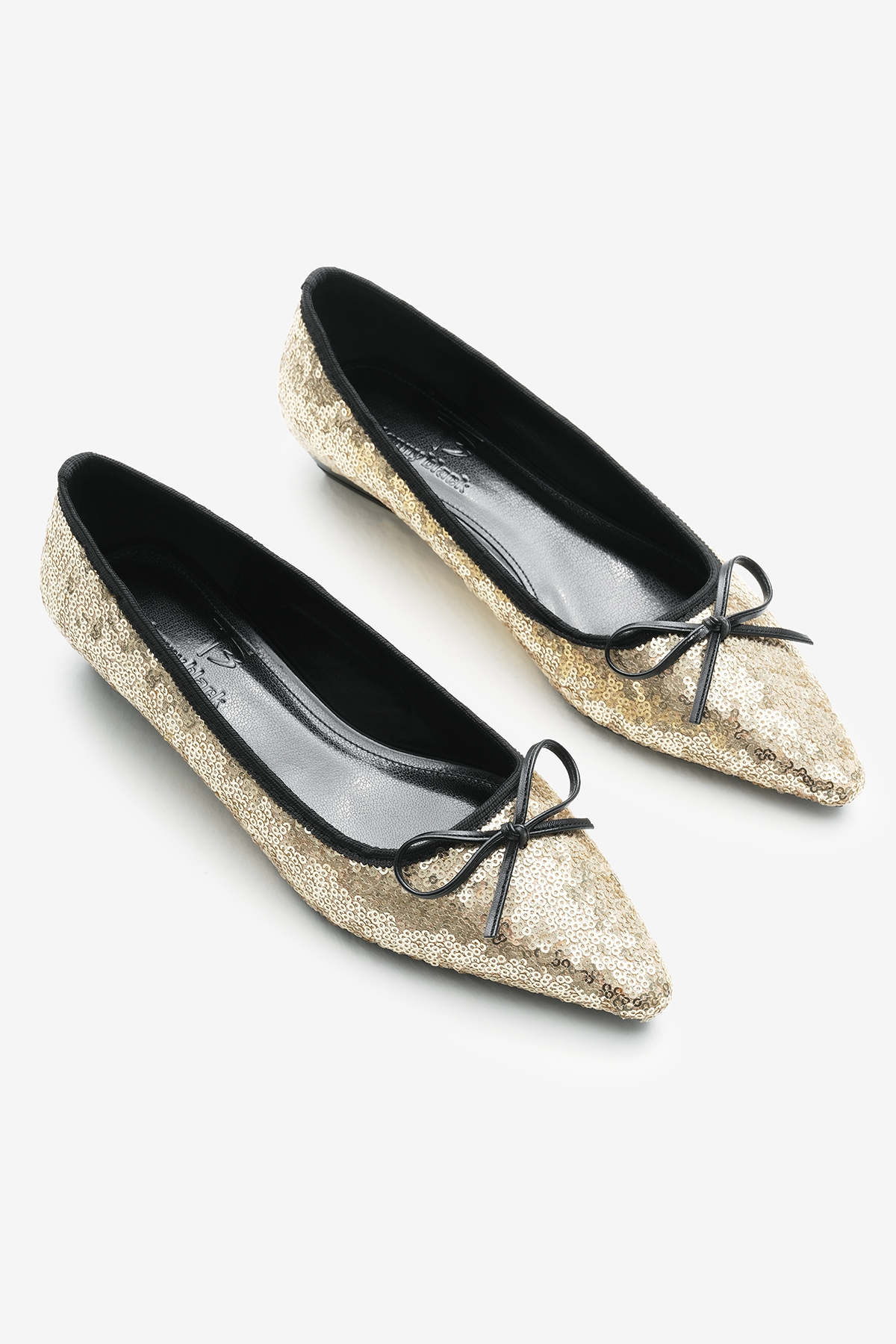 Kadın Gold Neolit Taban Fiyonklu Puantiye Detaylı Sivri Burunlu Babet - Görsel 4