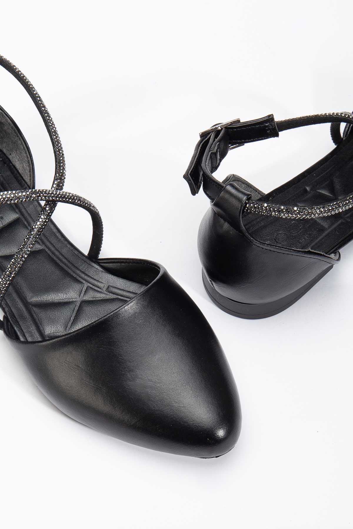 Kadın Siyah Çapraz Taş Halat Detaylı Bilekten Bağlamalı Babet - Görsel 5