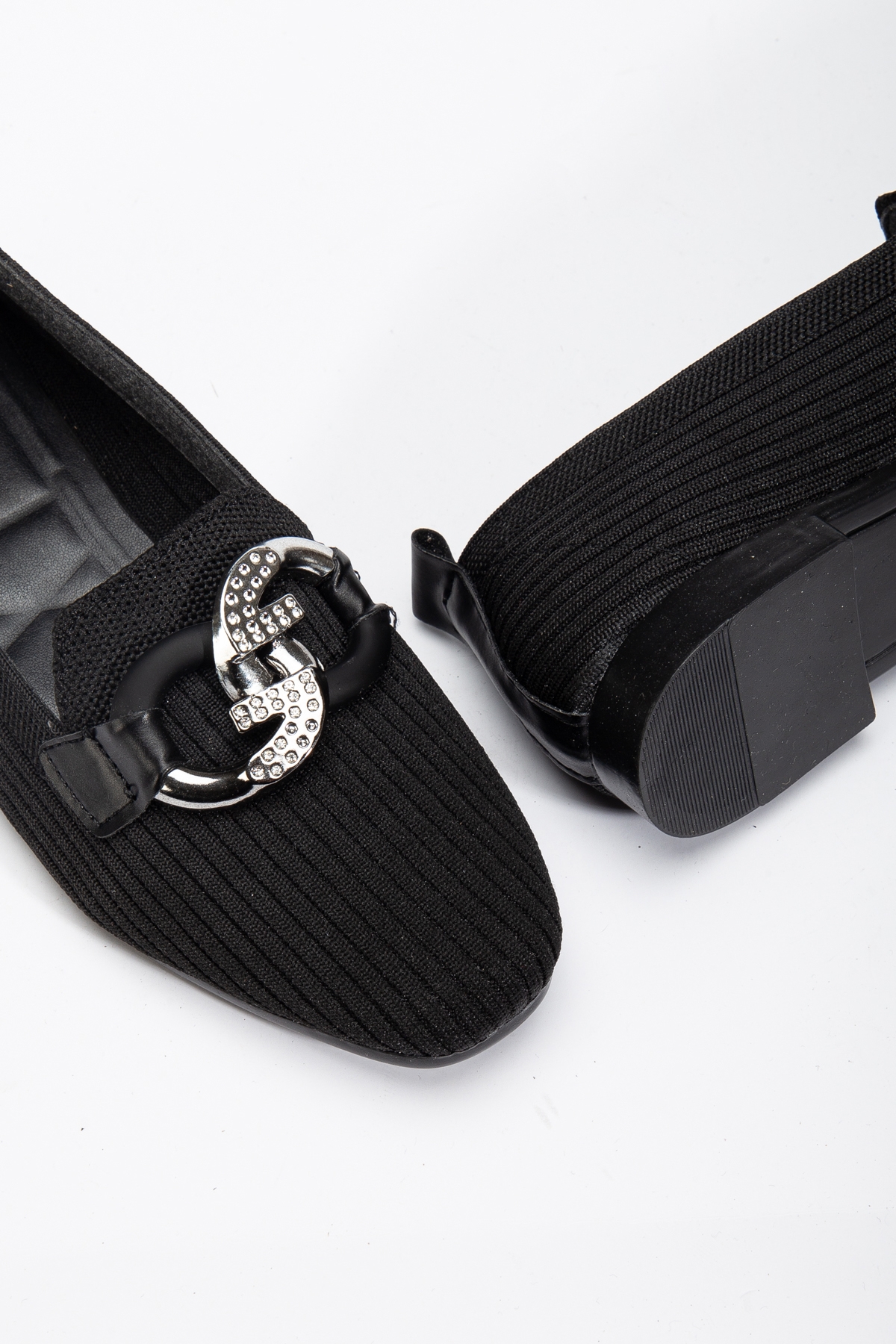 Kadın Siyah Önü Toka Detaylı Triko Babet - Görsel 5