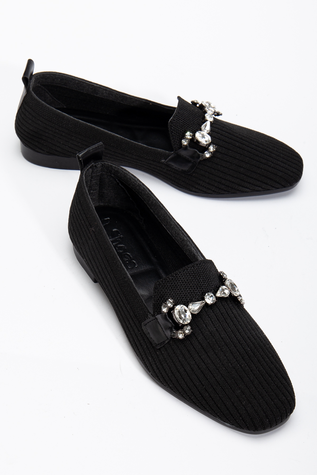 Kadın Siyah Önü Toka Detaylı Triko Babet - Görsel 2