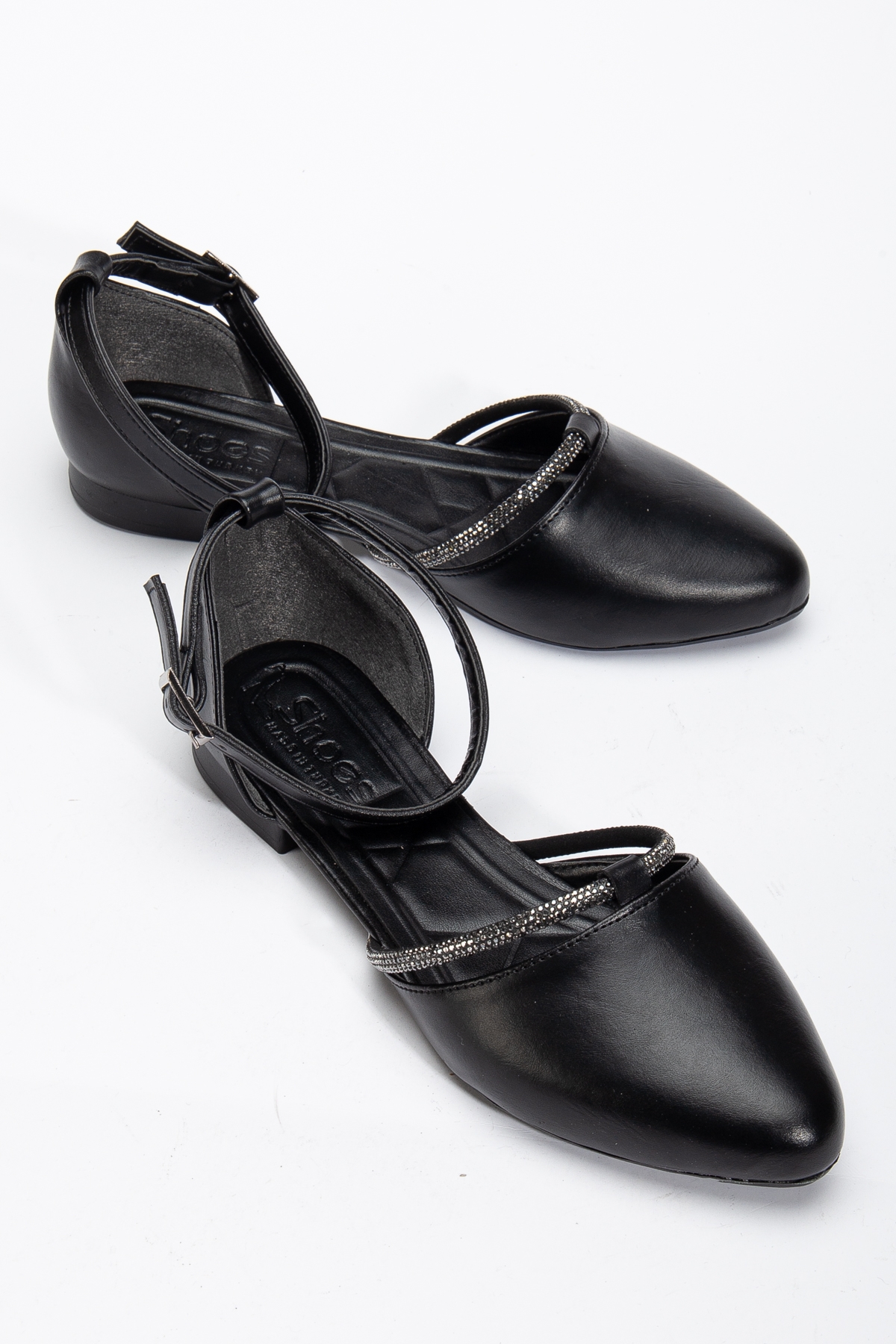 Kadın Siyah Taş Halat Detaylı Bilekten Bağlamalı Tokalı Babet - Görsel 4