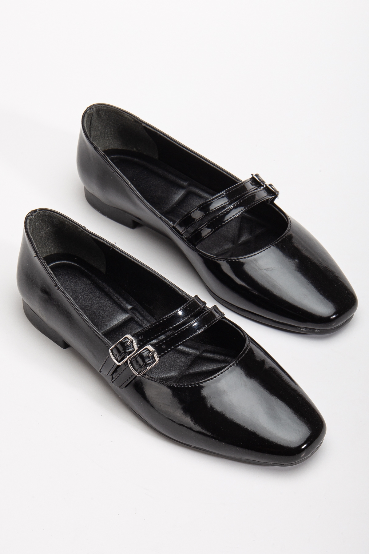 Kadın Siyah Oval Burunlu Çift Tokalı Babet - Görsel 3