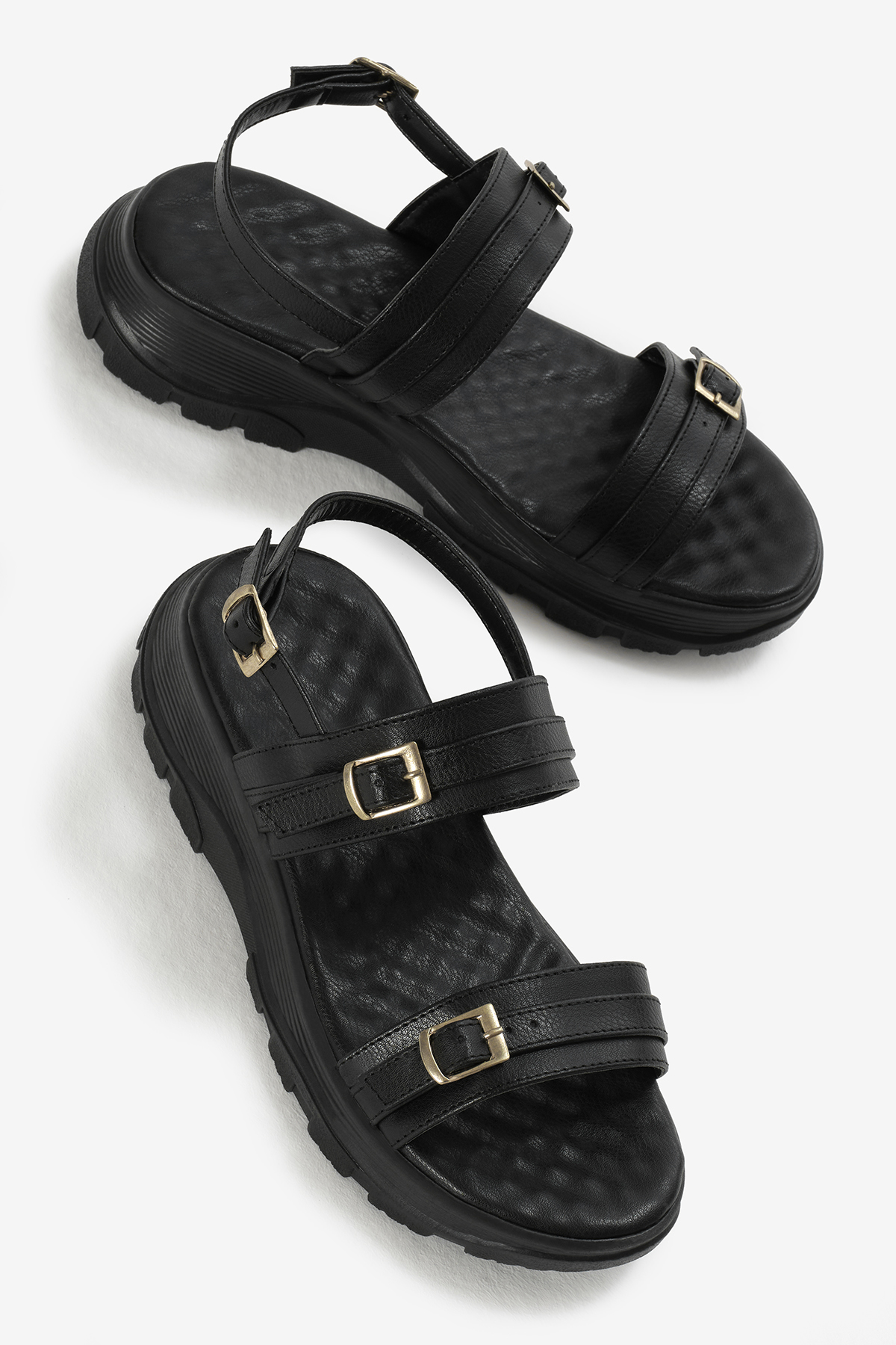 Kadın Siyah Poli Taban Toka Detaylı Çift Bantlı Sandalet - Görsel 4