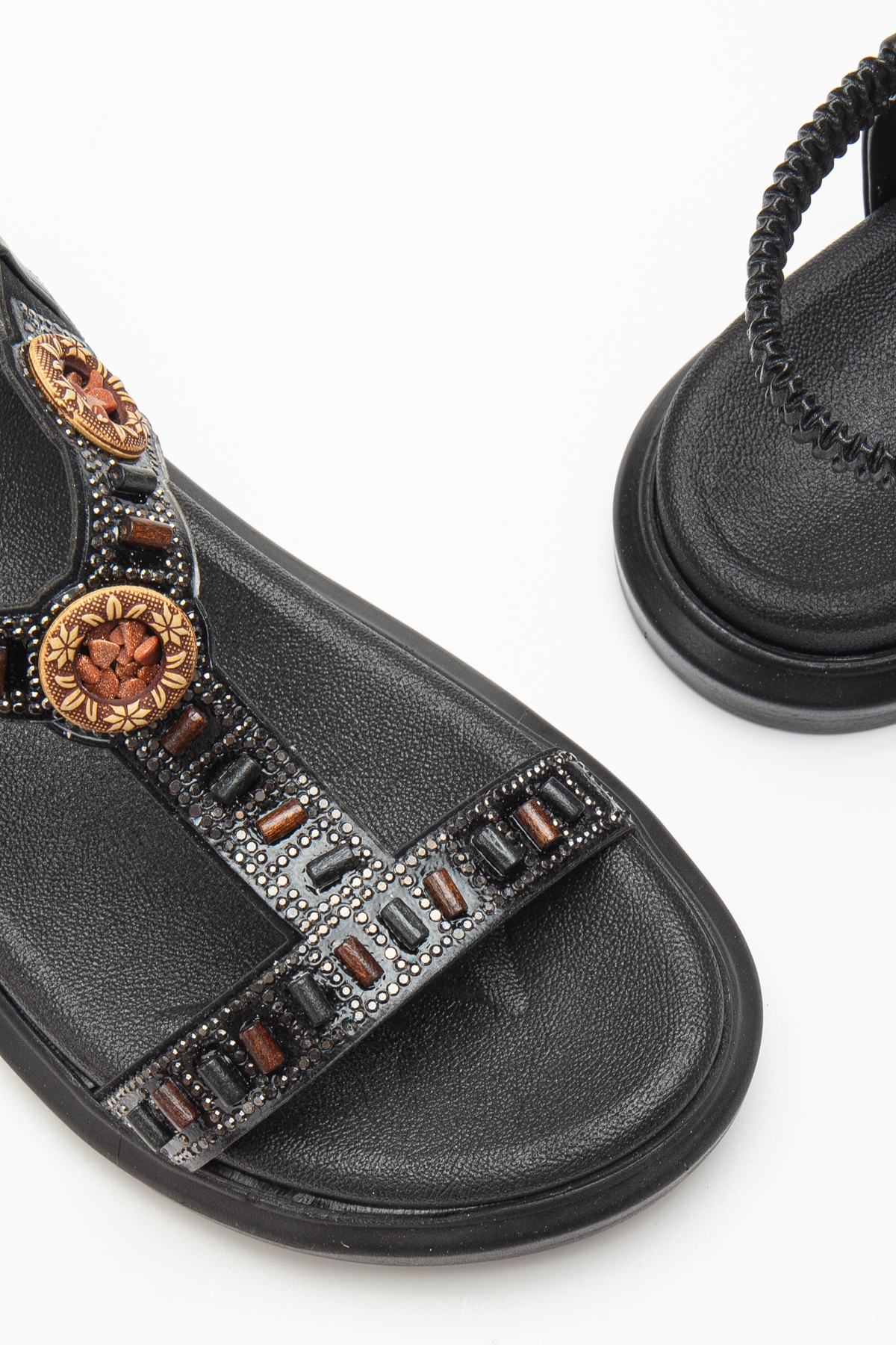 Kadın Siyah Arkası Lastikli Taş İşlemeli Sandalet - Görsel 4