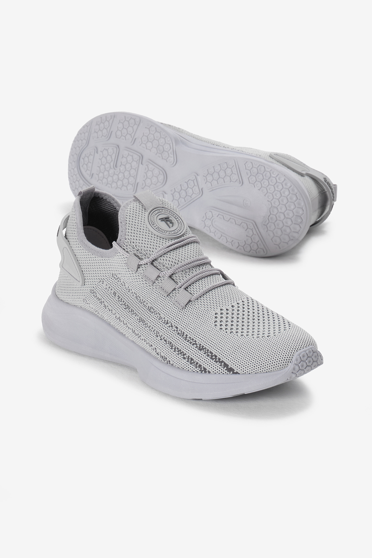 Unisex Gri Termo Taban Şerit Detaylı Bağcıklı Triko Spor Ayakkabı - Görsel 5