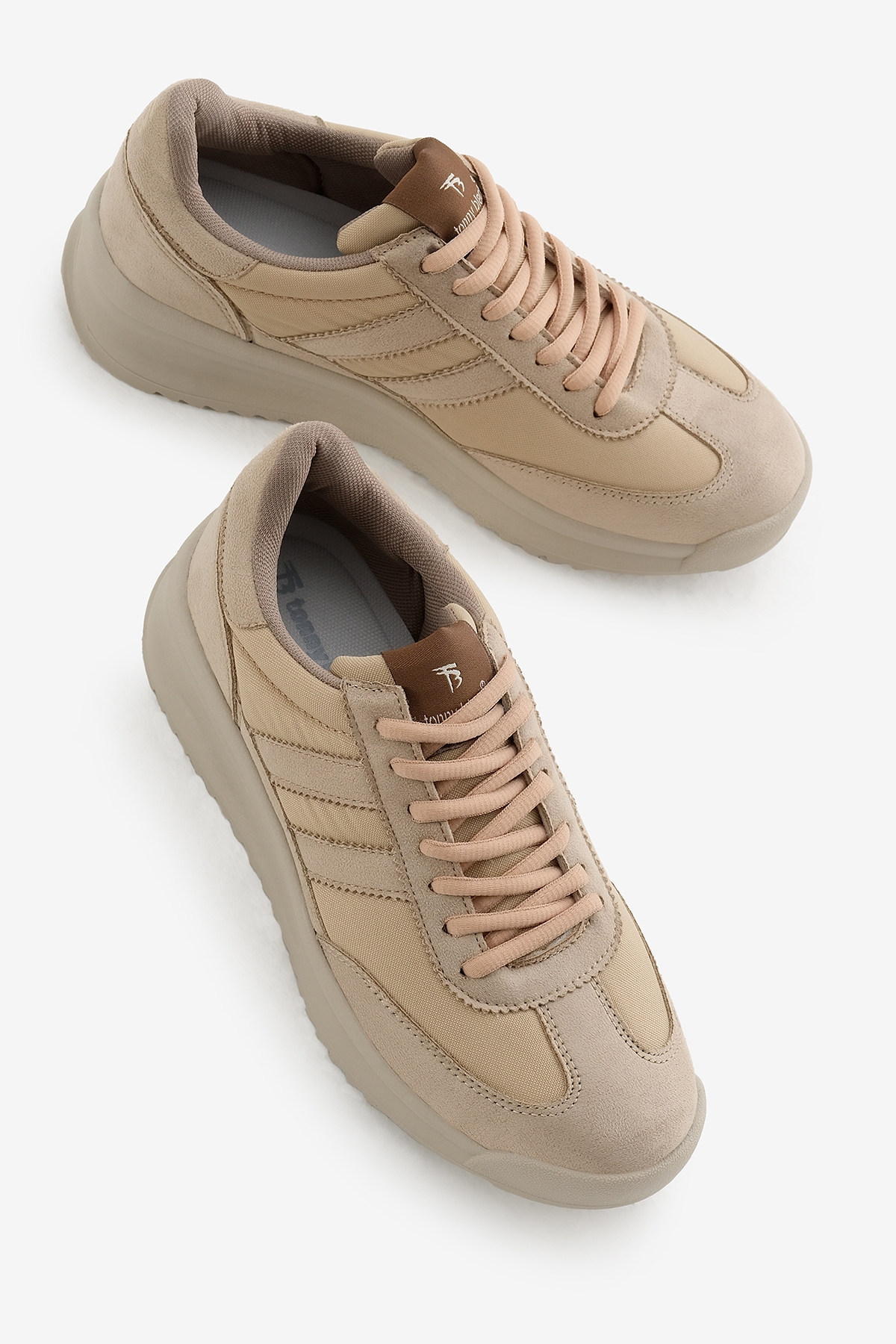 Unisex Toprak Termo Taban Çift Şeritli Bağcıklı Spor Ayakkabı - Görsel 4