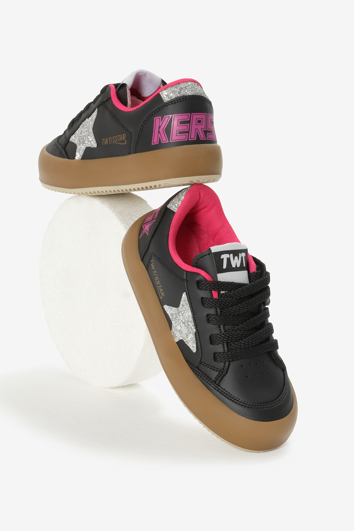 Çocuk Unisex Siyah Gümüş Termo Taban Yıldız Detaylı Bağcıklı ve Cırtlı Spor Ayakkabı - Görsel 3