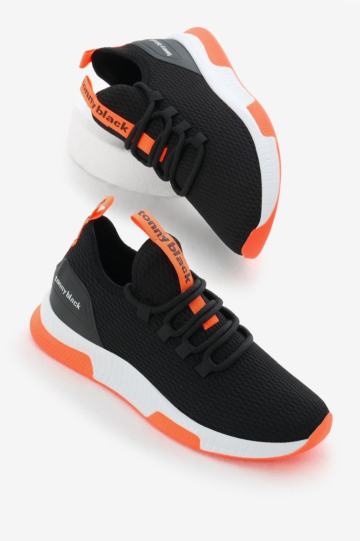 Unisex Siyah Turuncu Nefes Alabilen Kumaş Poli Taban Bağcıklı Spor Ayakkabı - Görsel 3