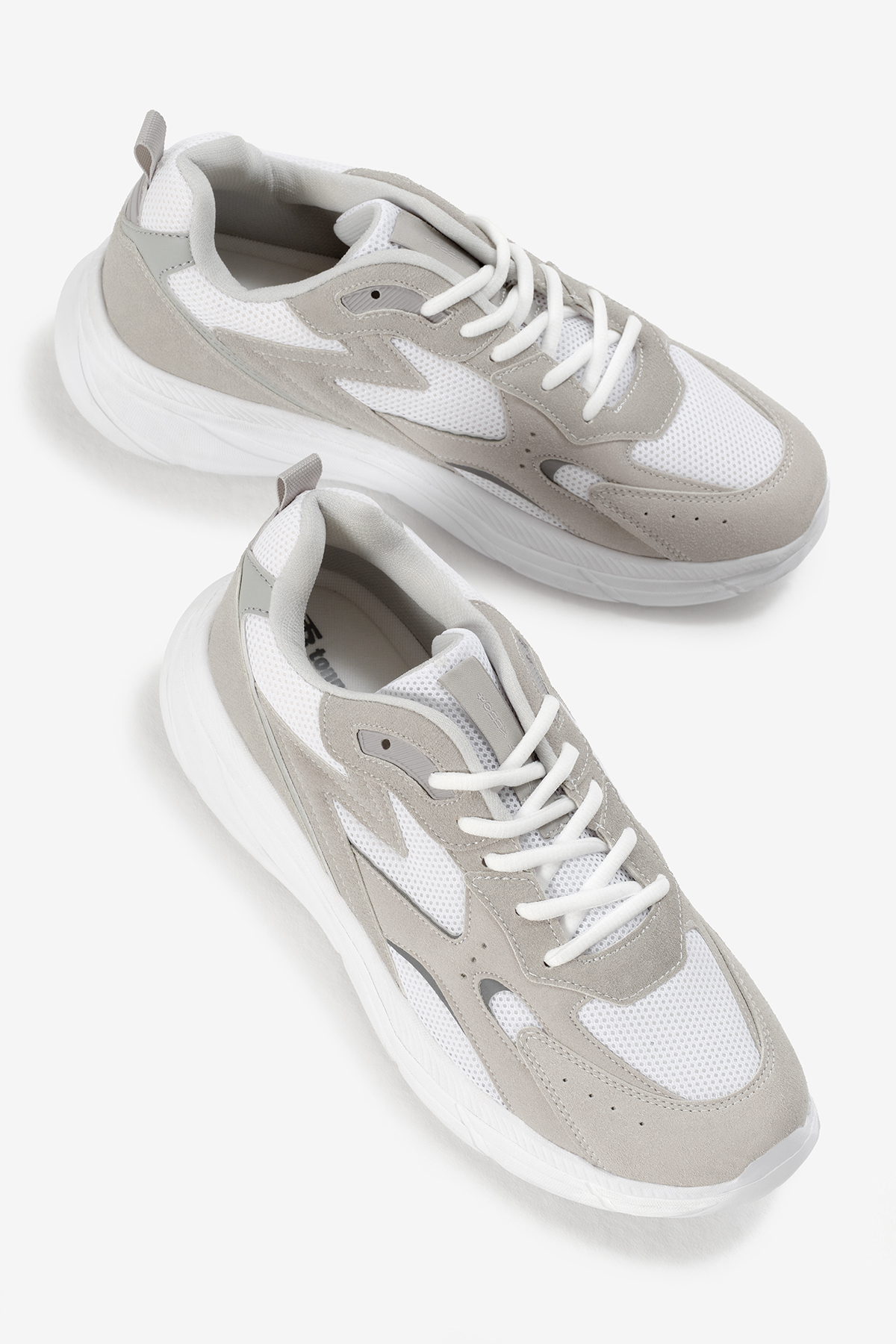 Erkek Gri Beyaz Faylon Taban Nefes Alabilen Kumaş Reflektörlü Dalgalı Desenli Spor Ayakkabı - Görsel 4
