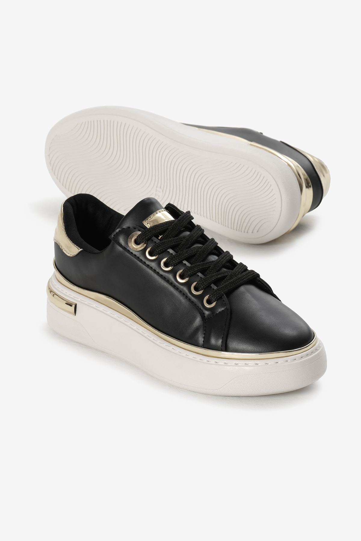 Kadın Siyah Kalın Poli Taban Altın Detaylı Bağcıklı Spor Ayakkabı - Görsel 5