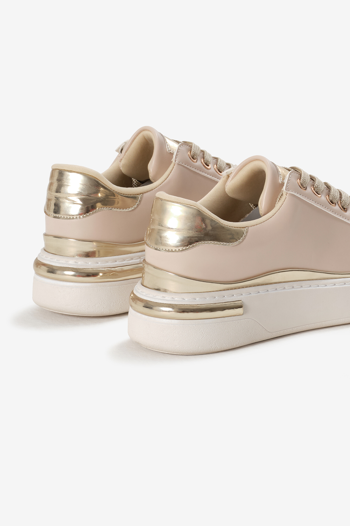 Kadın Bej Kalın Poli Taban Altın Detaylı Bağcıklı Spor Ayakkabı - Görsel 6