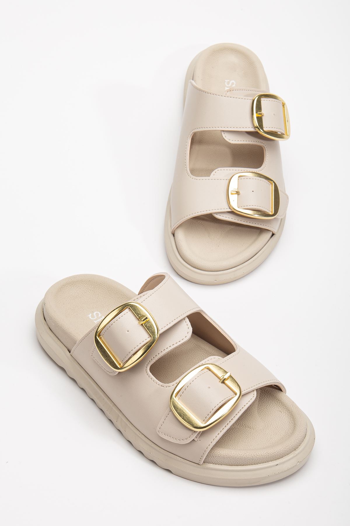 Kadın Bej Çift Bantlı Toka Detaylı Terlik - Görsel 3