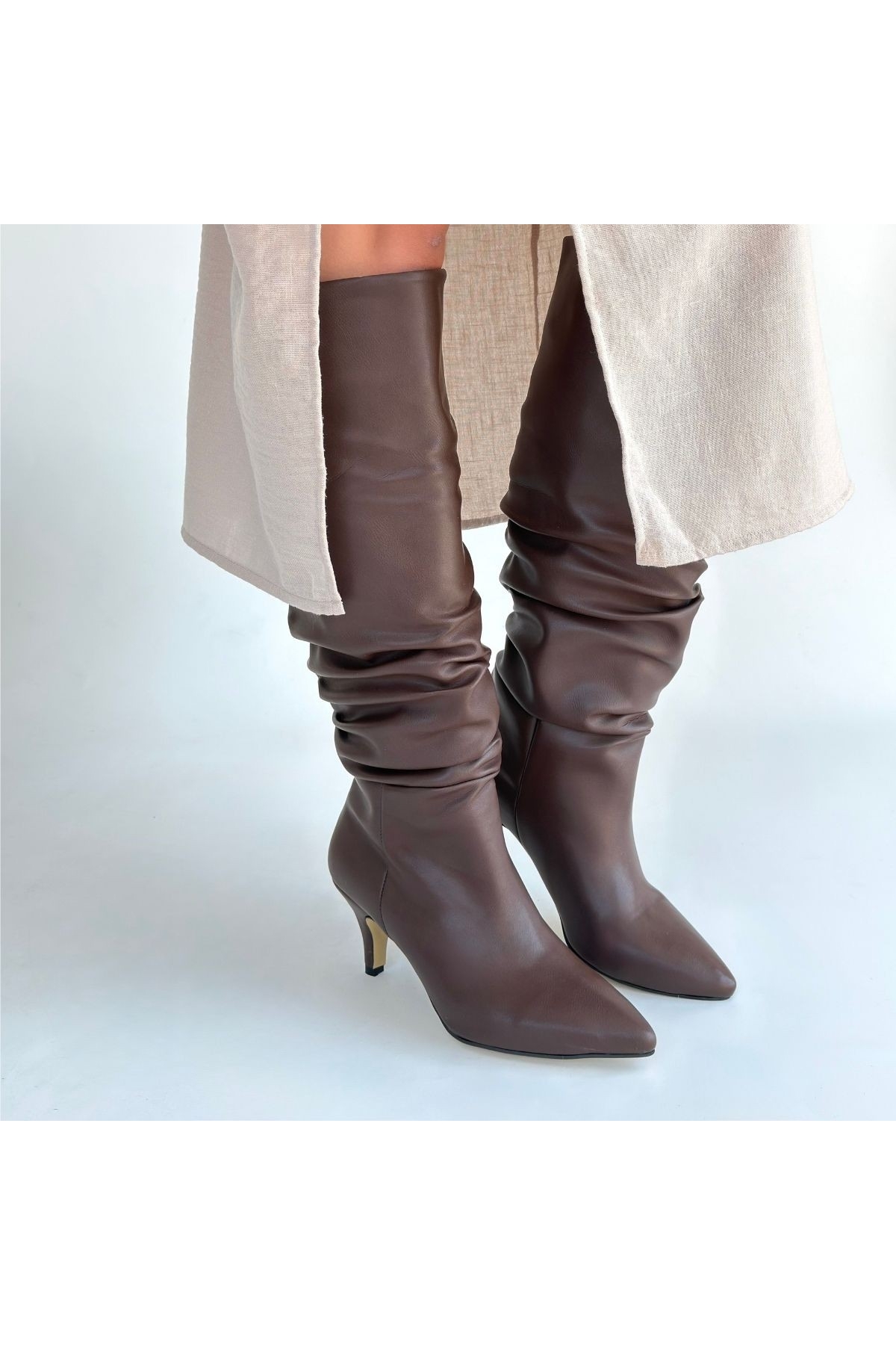 Kahverengi Kadın Topuklu Çizme - Görsel 5