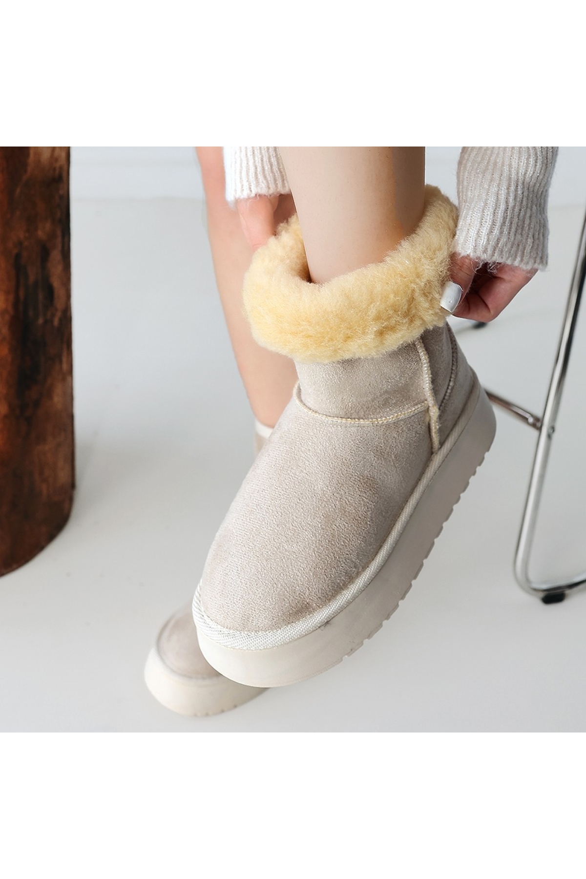 Bej Süet Kadın Düz Bot - Görsel 5