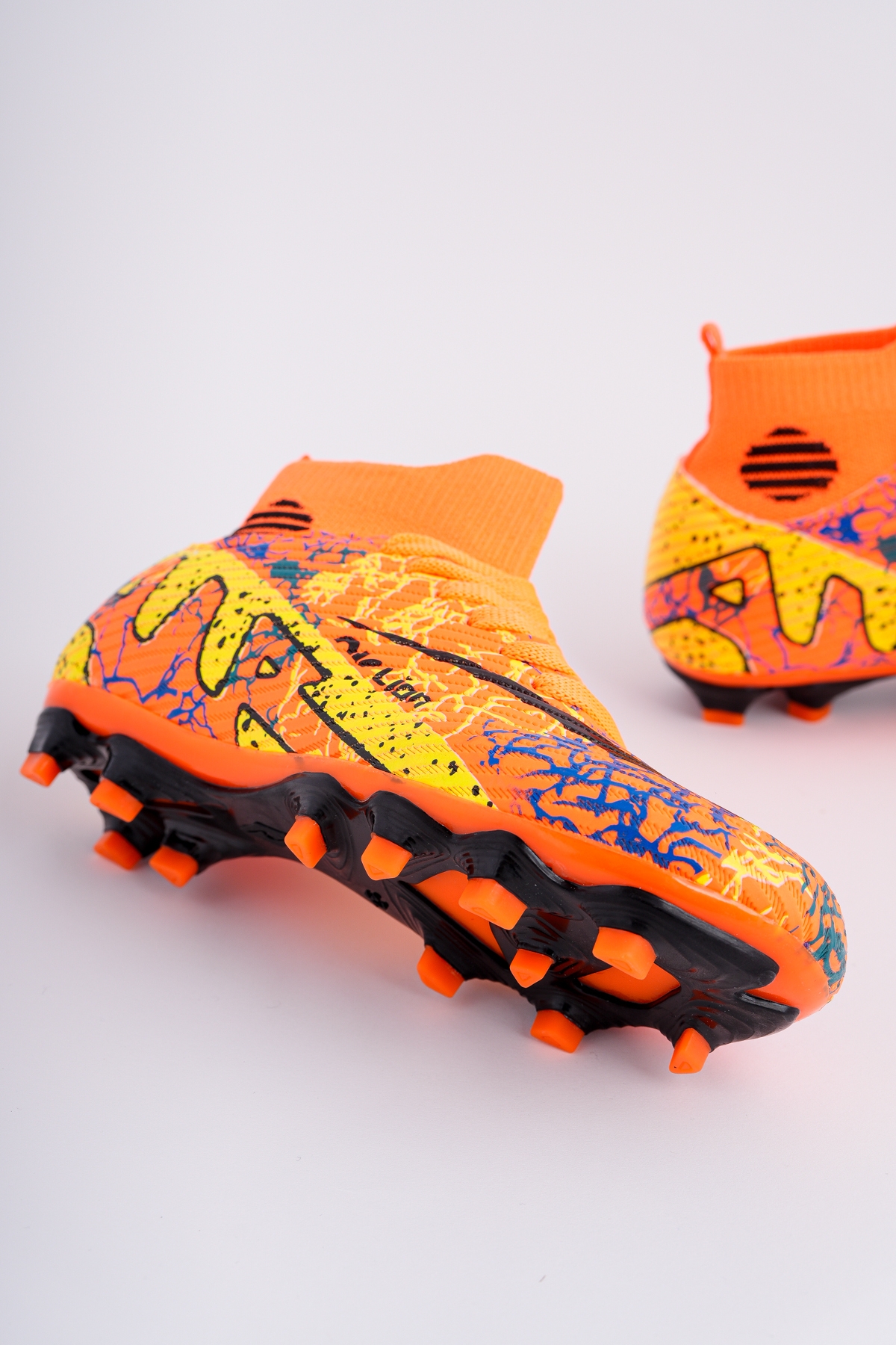 6501 KRAMPON ÇORAPLI BİLEKTEN SARMALI ÇİVİSİZ ERGONOMİK ESNEK FUTBOL KRAMPON AYAKKABI - Görsel 3