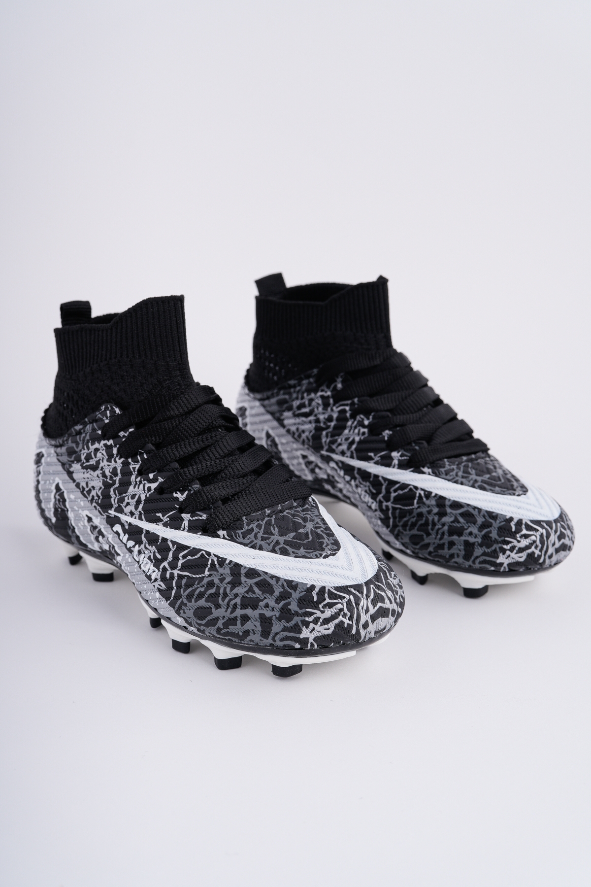 6501 KRAMPON ÇORAPLI BİLEKTEN SARMALI ÇİVİSİZ ERGONOMİK ESNEK FUTBOL KRAMPON AYAKKABI - Görsel 2