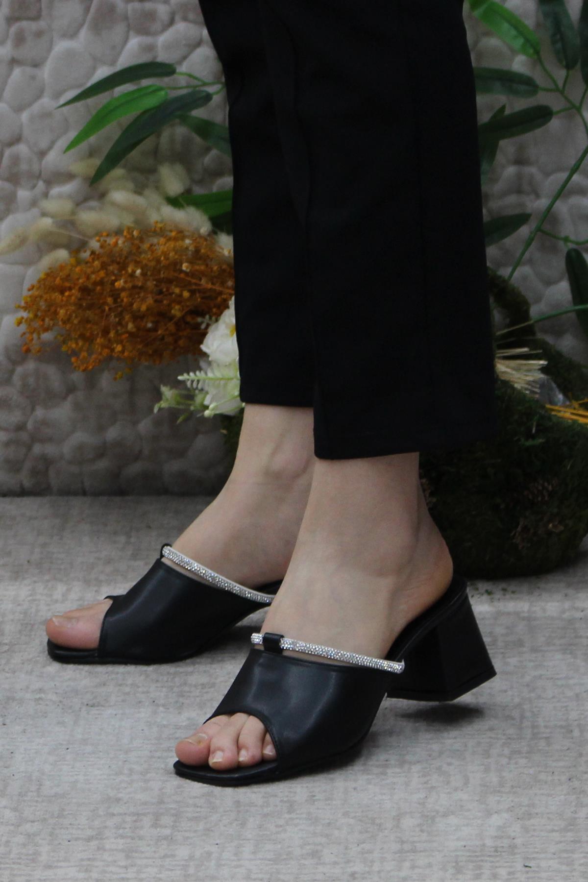 6395 Taşlı Topuklu Kadın Terlik - Görsel 4