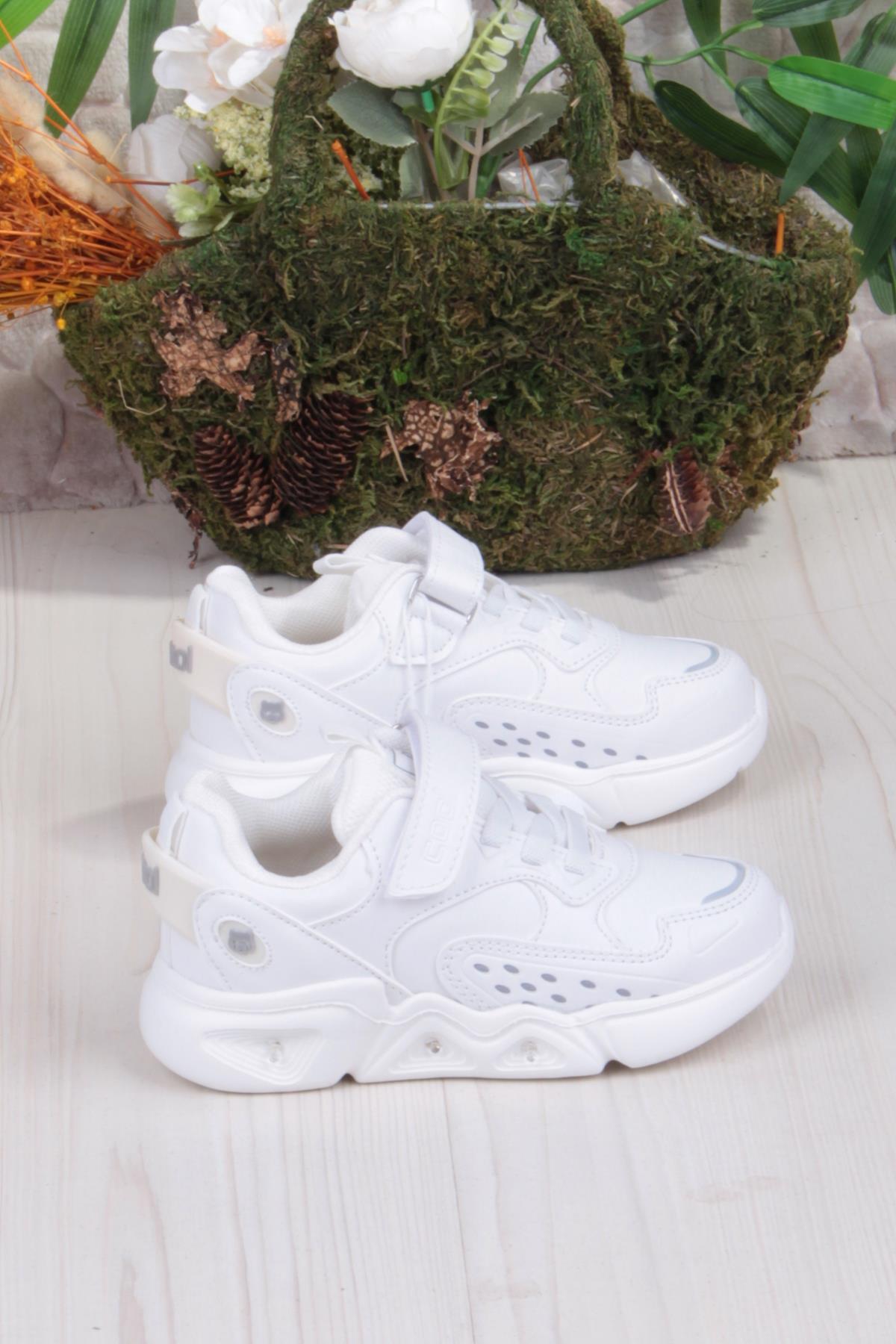 Cool Valery Rahat Hafif Işıklı Erkek Çocuk Ayakkabı - Görsel 3