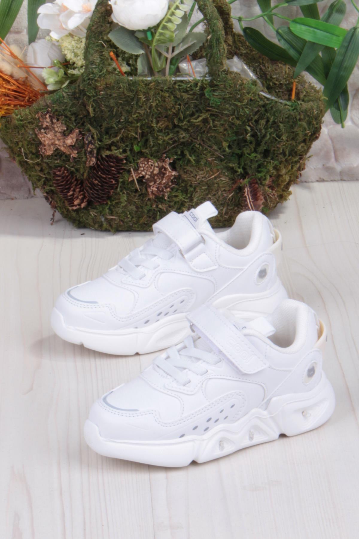 Cool Valery Rahat Hafif Işıklı Erkek Çocuk Ayakkabı - Görsel 4