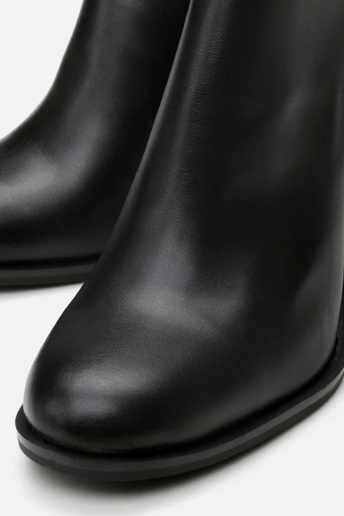 Siyah Kadın Topuklu Bot - Görsel 4