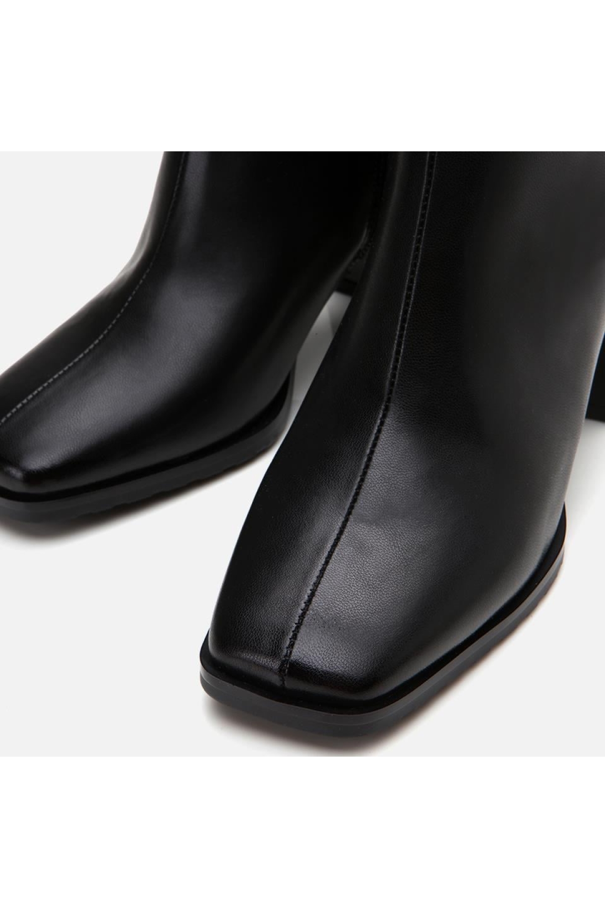 Siyah Kadın Topuklu Bot - Görsel 4