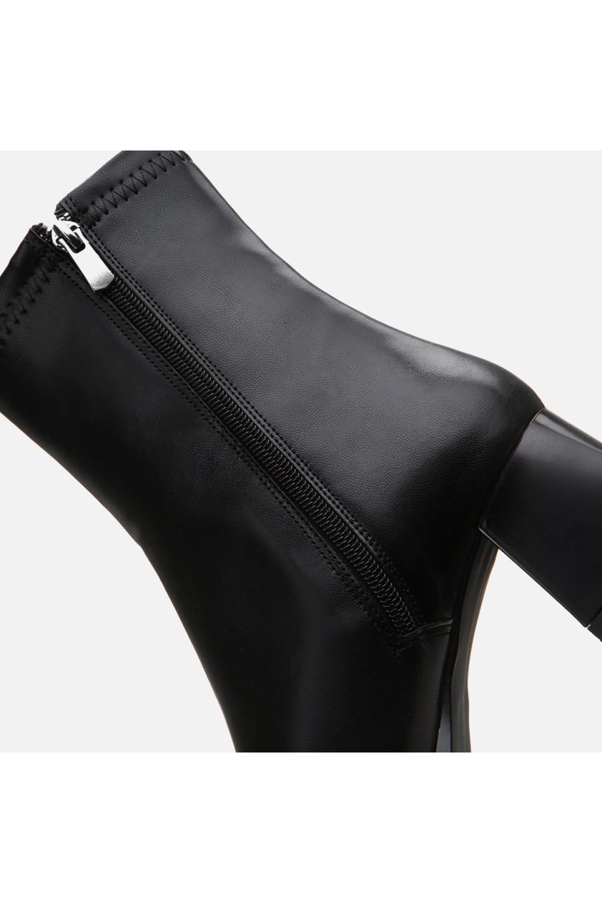 Siyah Kadın Topuklu Bot - Görsel 9
