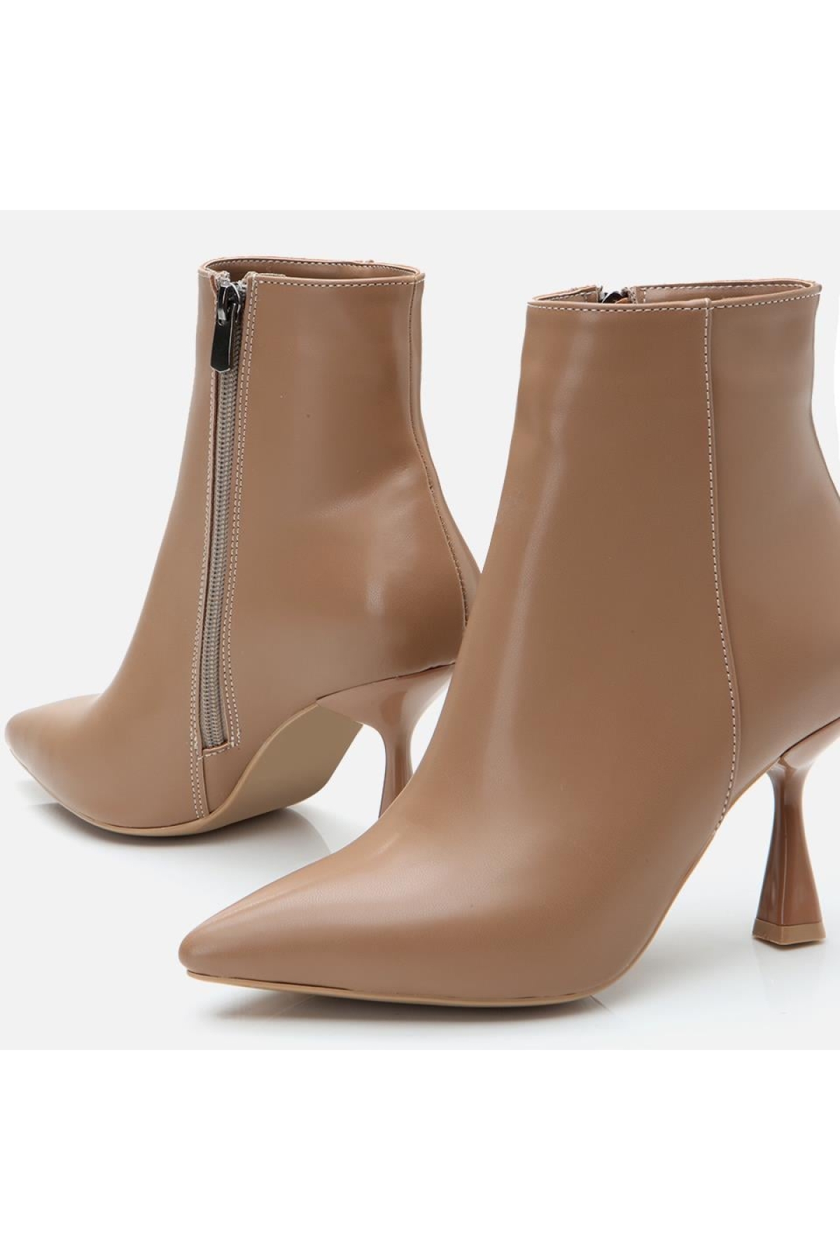 Vizon Kadın Topuklu Bot - Görsel 4