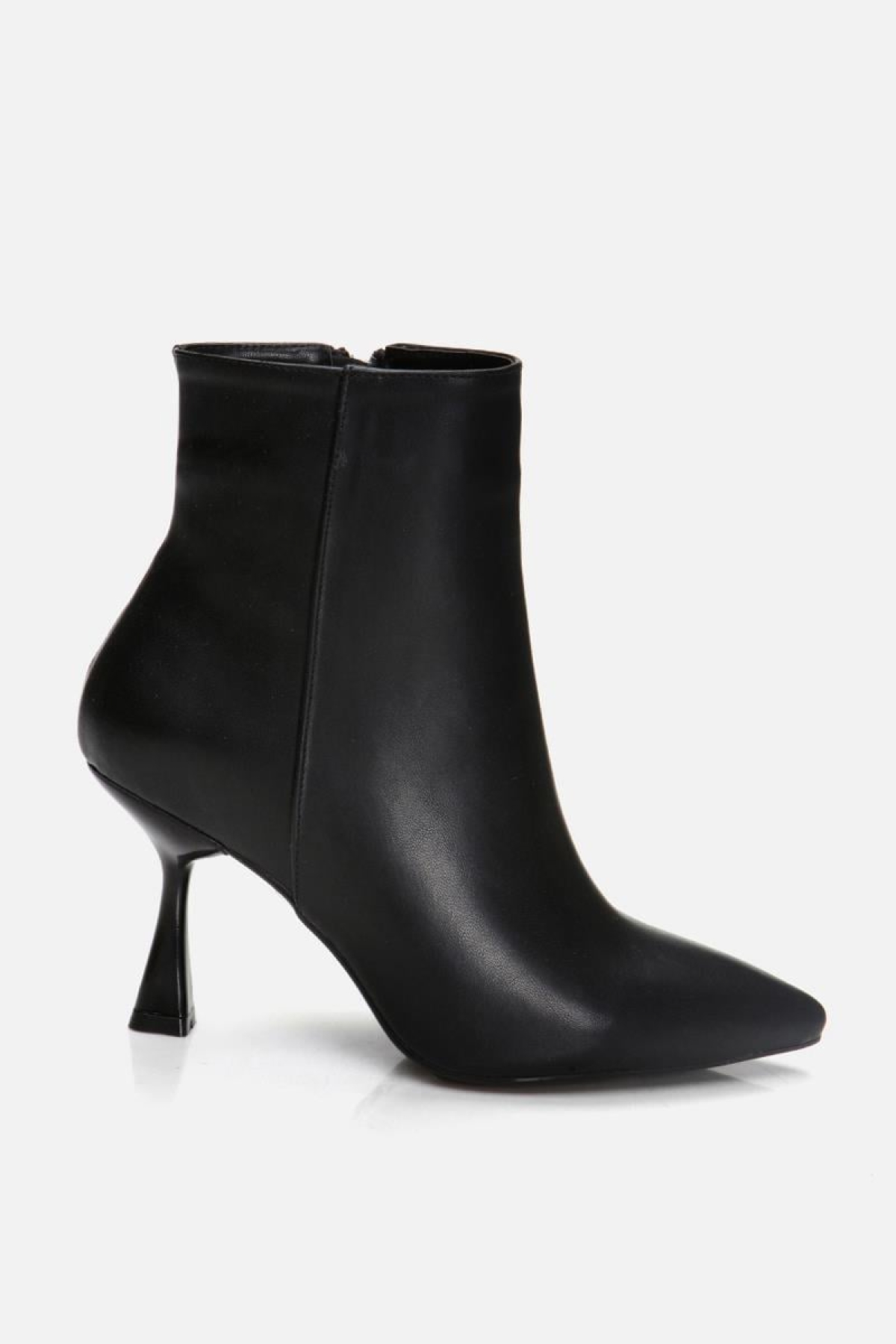 Siyah Kadın Topuklu Bot - Görsel 2
