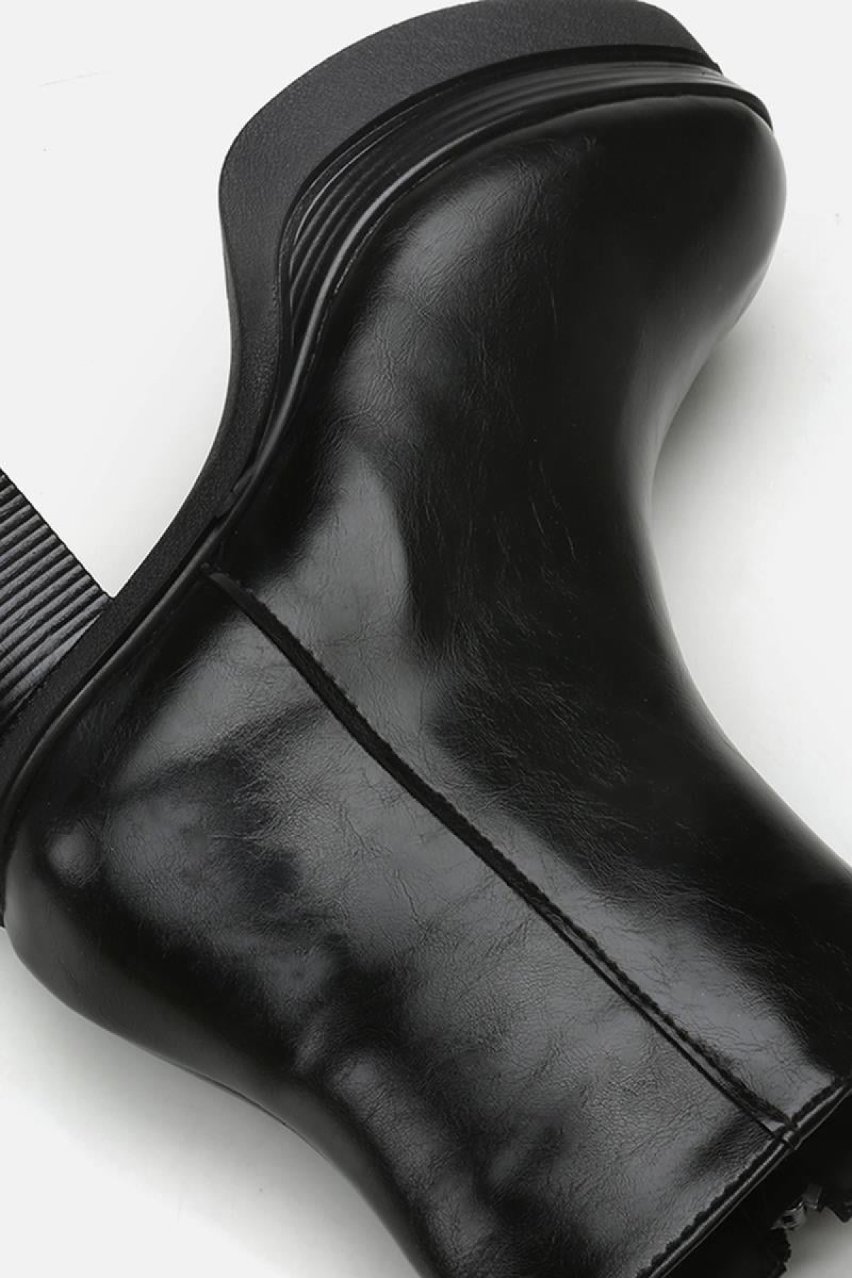 Siyah Kadın Topuklu Bot - Görsel 6