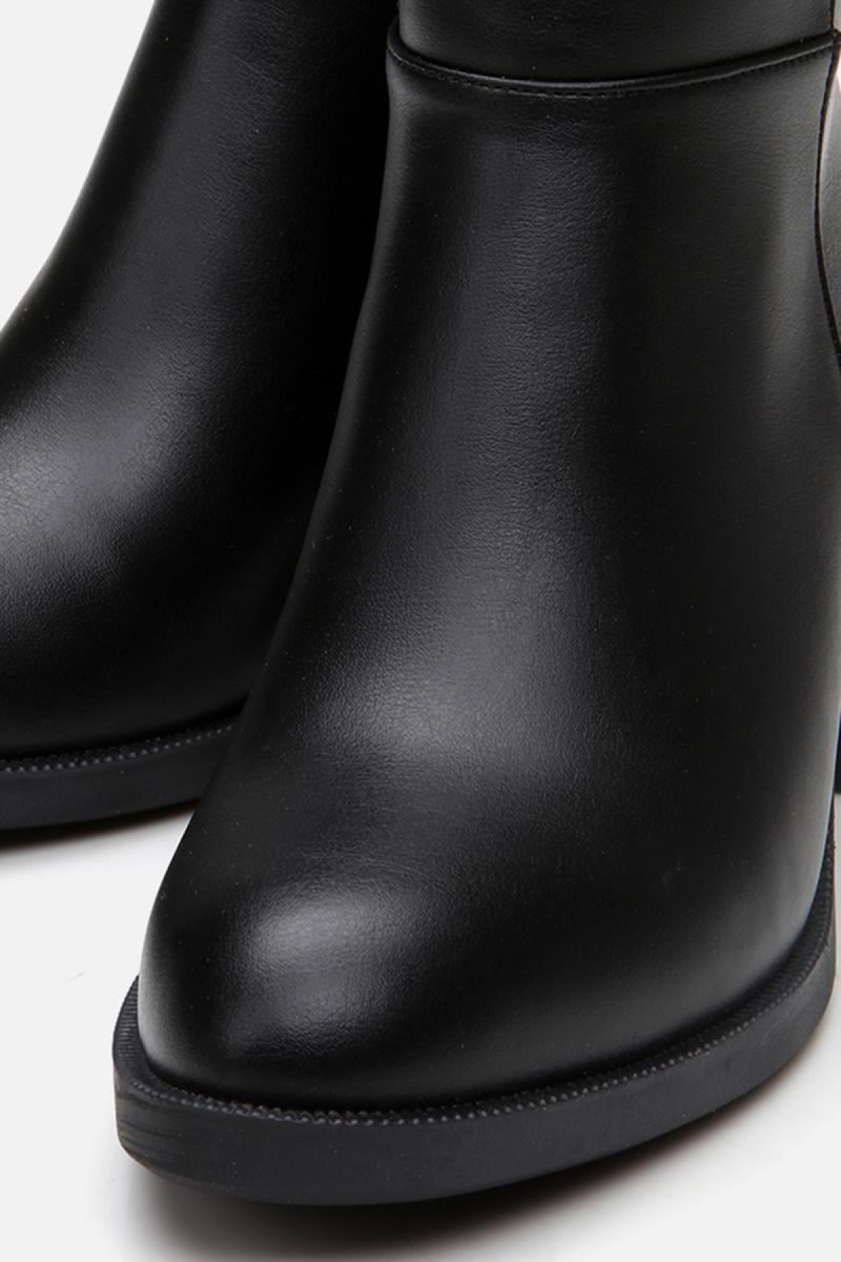 Siyah Kadın Topuklu Bot - Görsel 3