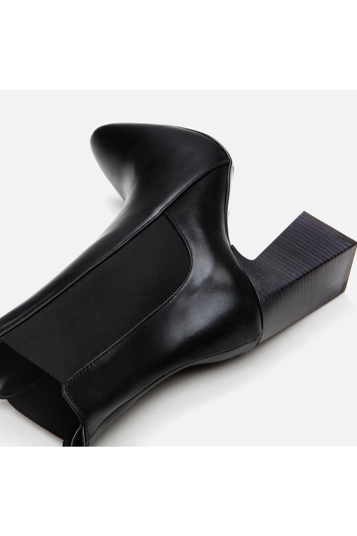 Siyah Kadın Topuklu Bot - Görsel 7