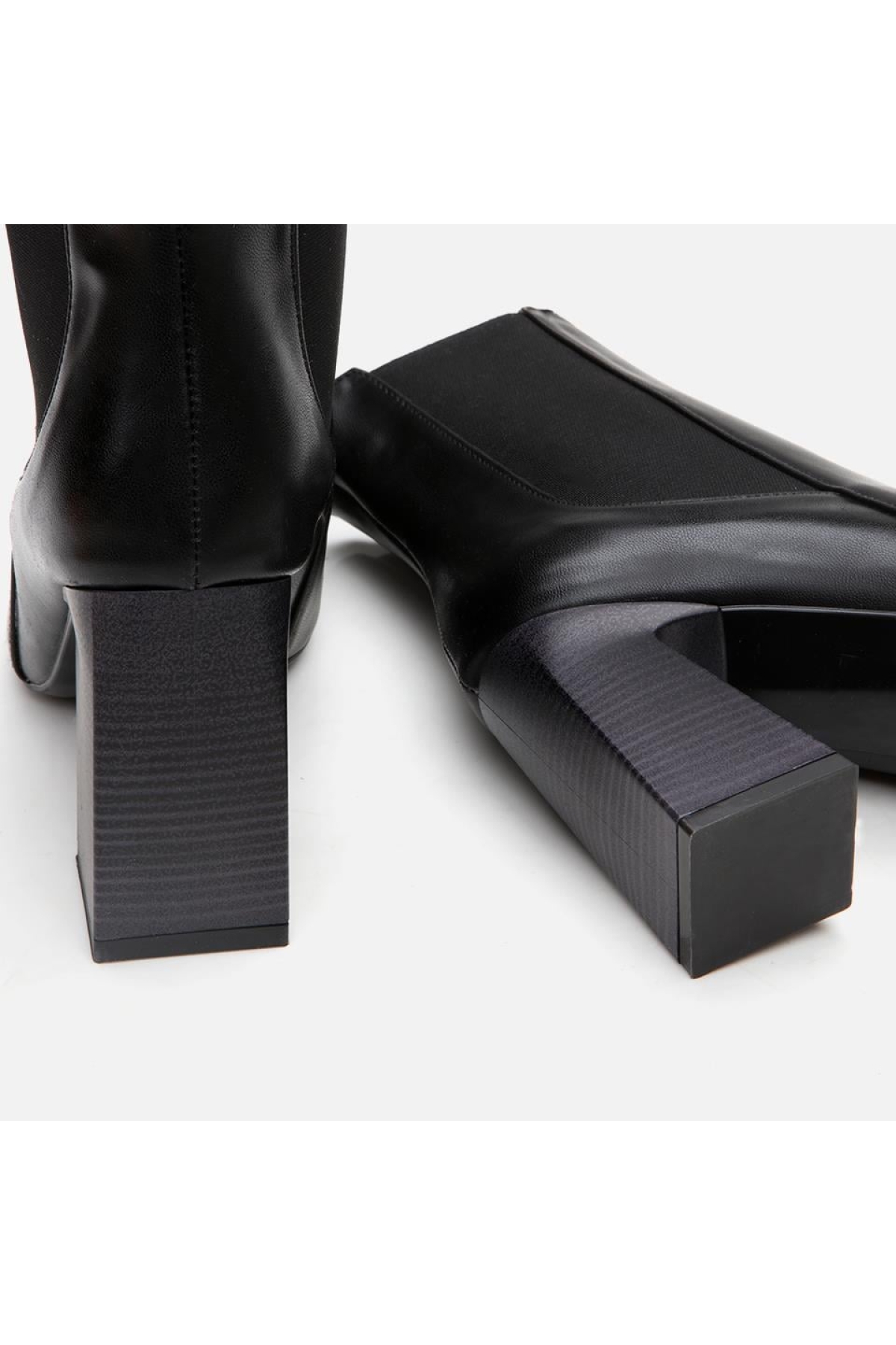 Siyah Kadın Topuklu Bot - Görsel 9
