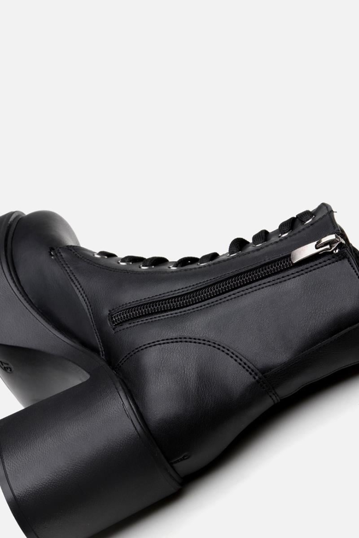 Siyah Kadın Topuklu Bot - Görsel 7