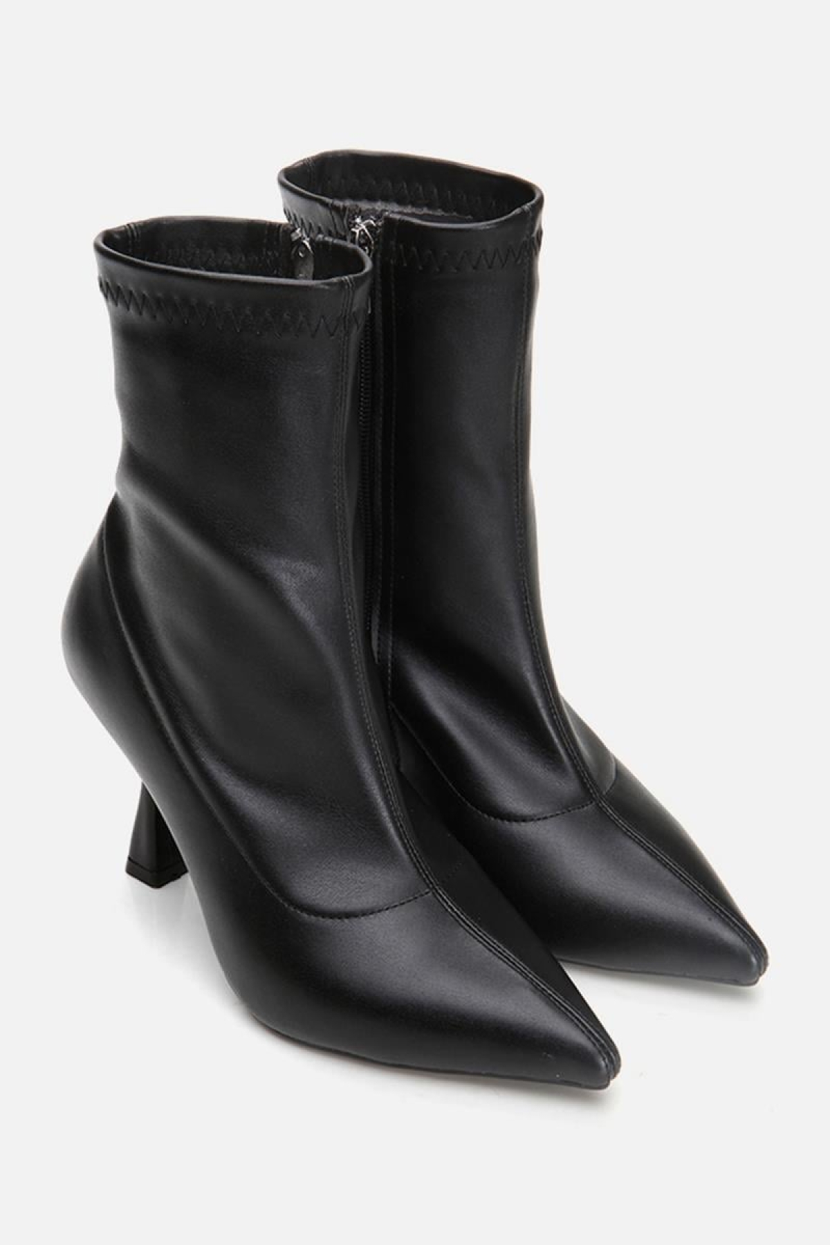 Siyah Kadın Topuklu Bot - Görsel 3