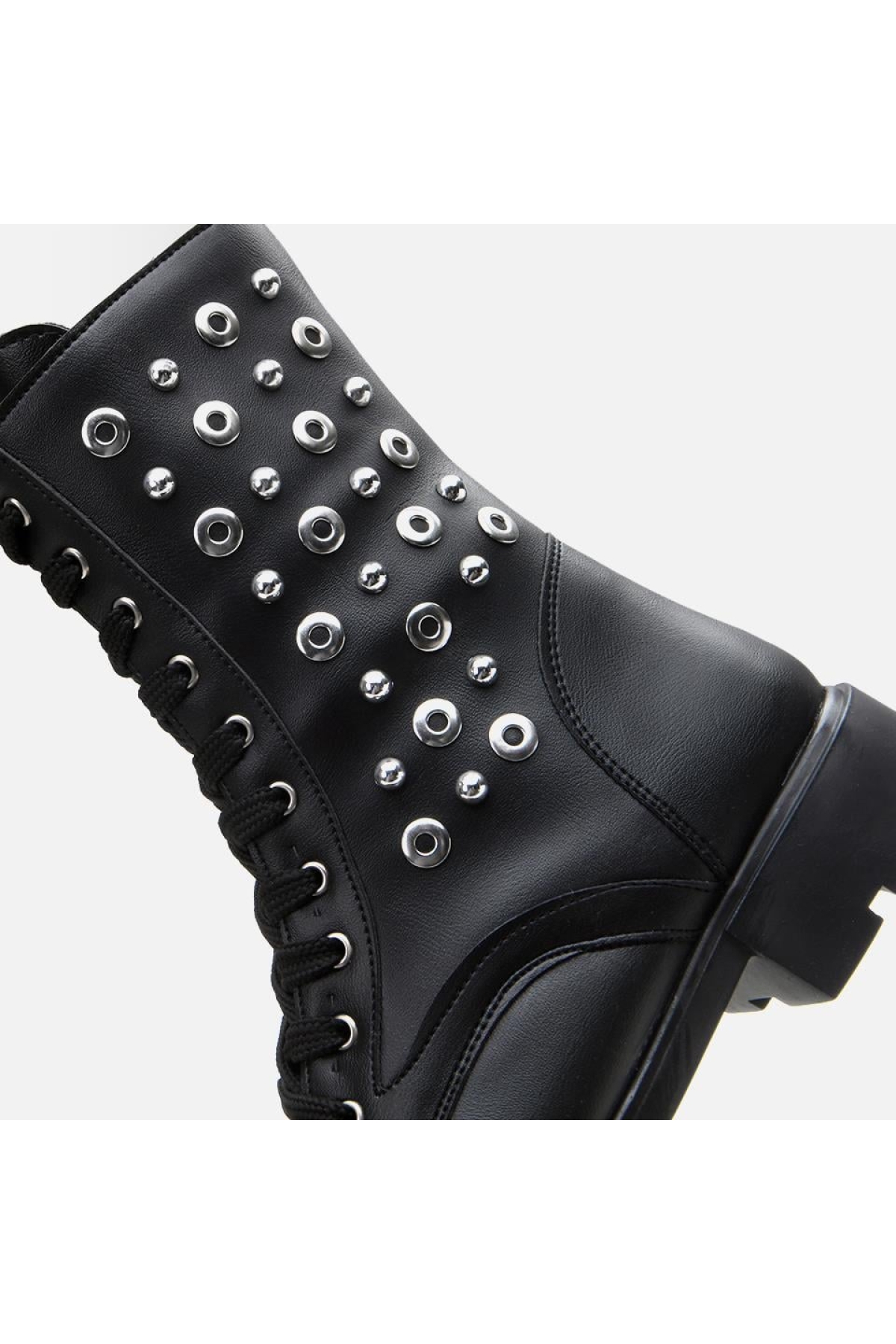 Siyah Kadın Zımbalı Düz Bot - Görsel 7