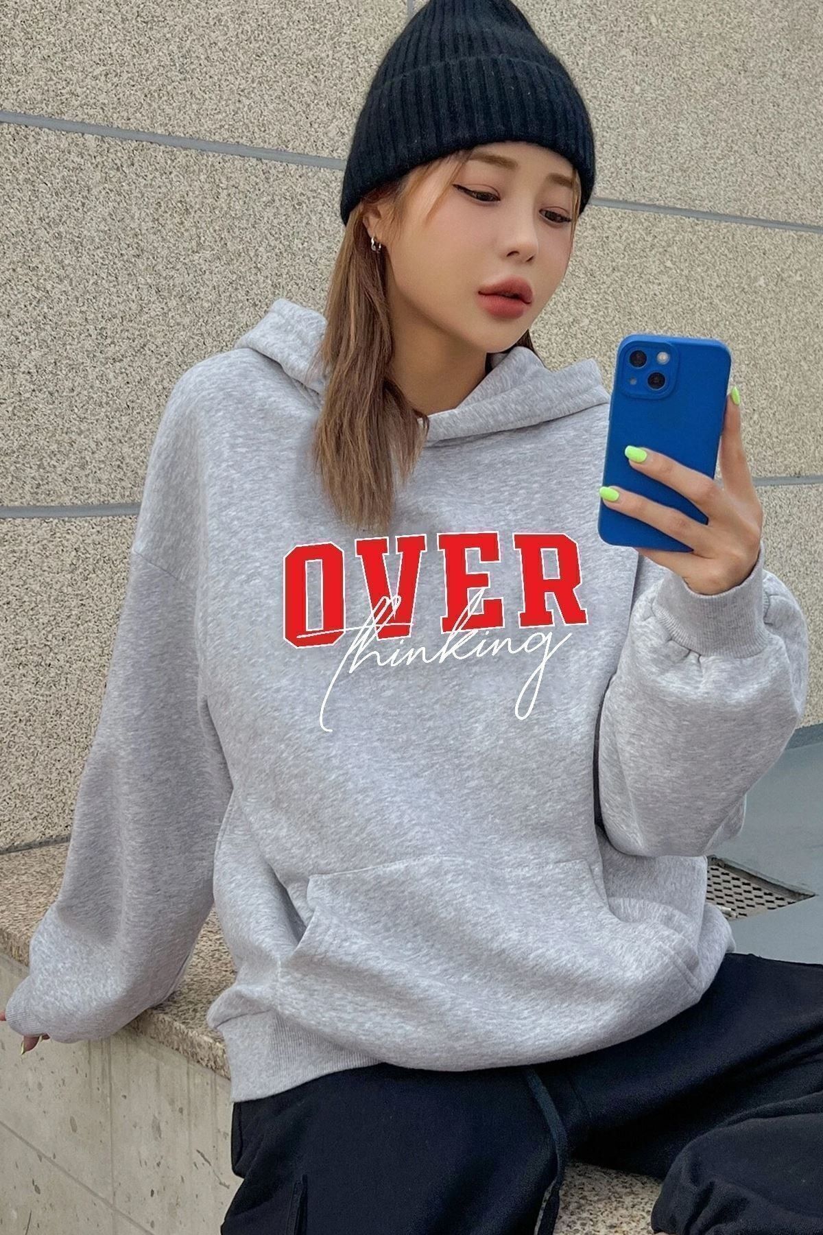 uyguntarzUnisex Over Thinking Baskılı Sweatshirt