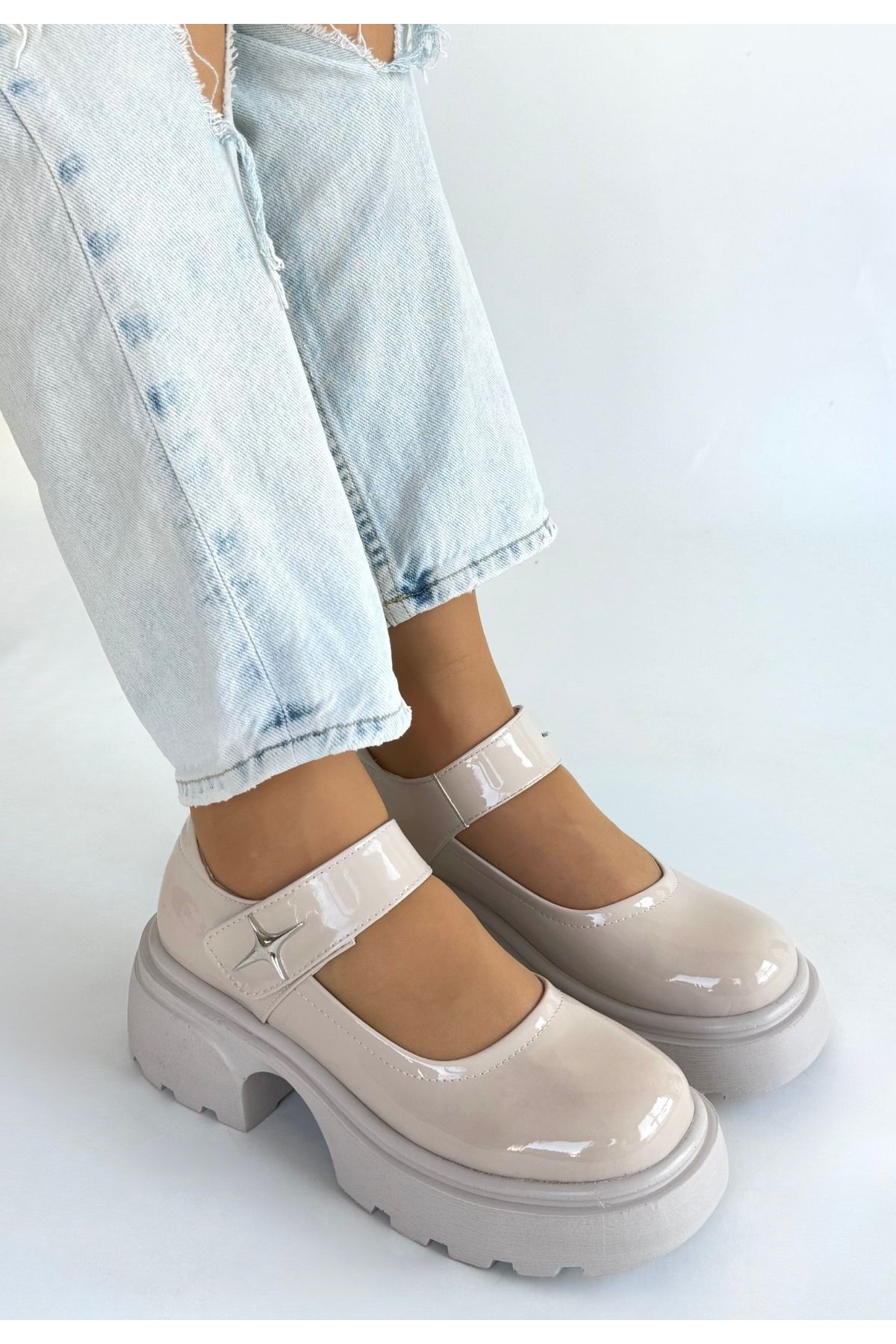 Bej Rugan Kadın Topuklu Ayakkabı - Görsel 4