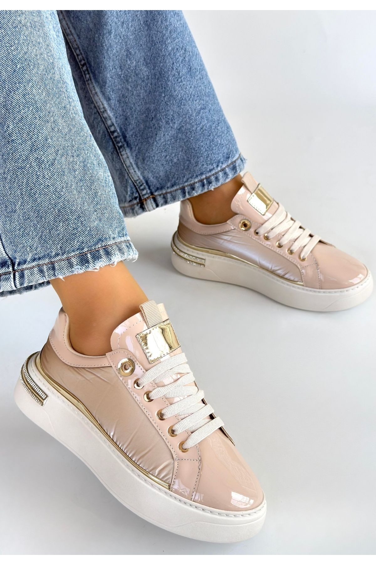 Bej Rugan Paraşüt Detaylı Bağcıklı Kadın Spor Ayakkabı - Görsel 2