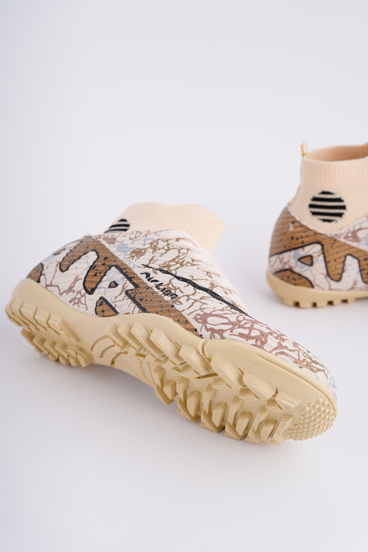 501 HALI SAHA ÇORAPLI BİLEKTEN SARMALI ÇİVİSİZ ERGONOMİK ESNEK FUTBOL HALI SAHA AYAKKABI - Görsel 3